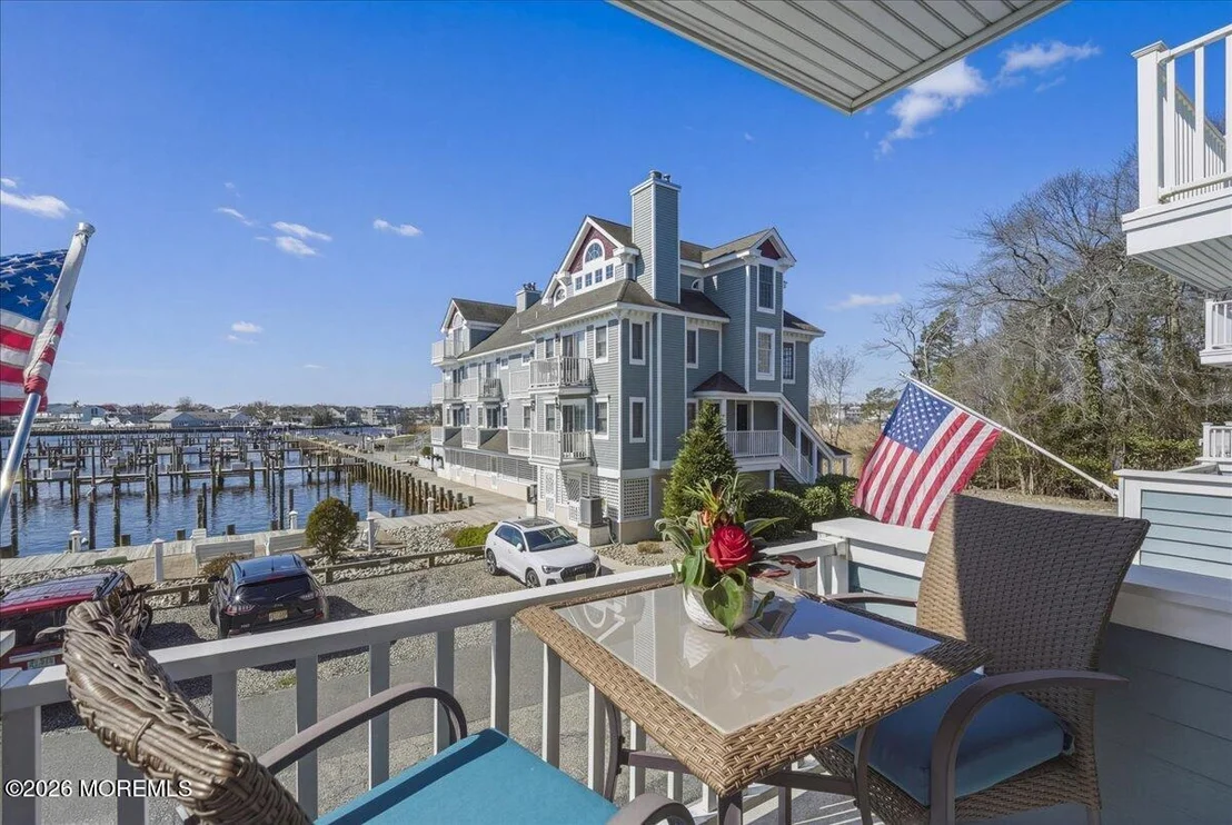 Photo of Unit 51 at 351 Harbor View