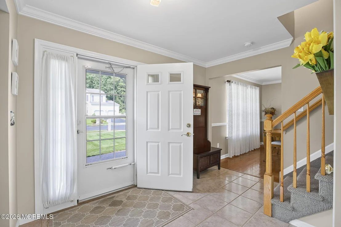 Photo of 452 Meadowood Road