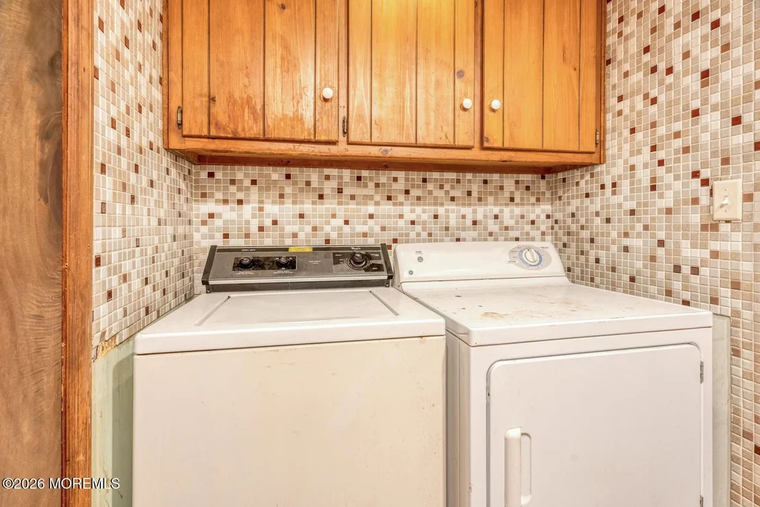 Photo of 303 Cedar Avenue