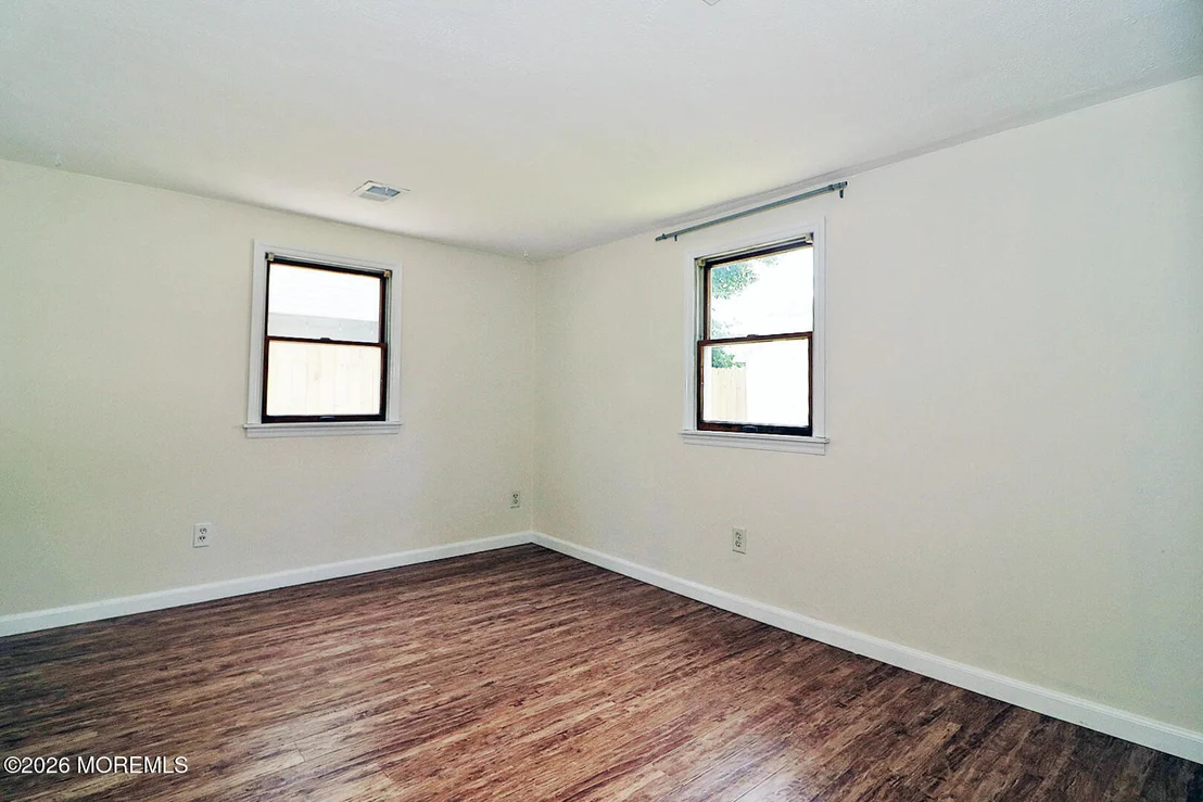 Photo of 1016 Waterview Way