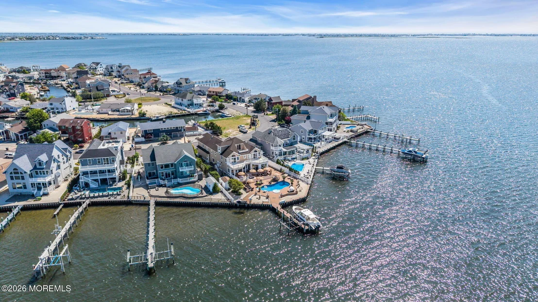 Photo of 531 Bayview Drive