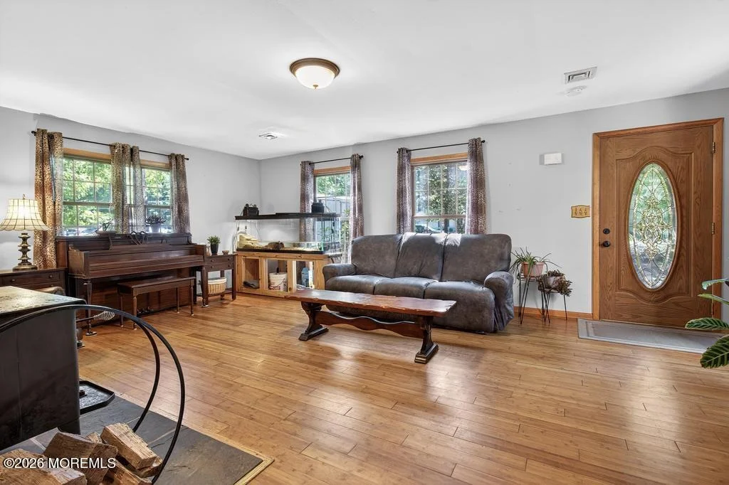Photo of 322 Kent Road