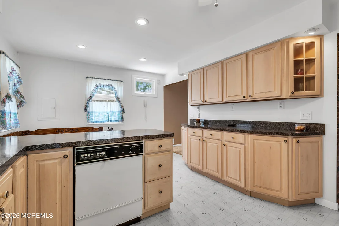 Photo of 416 Macarthur Drive