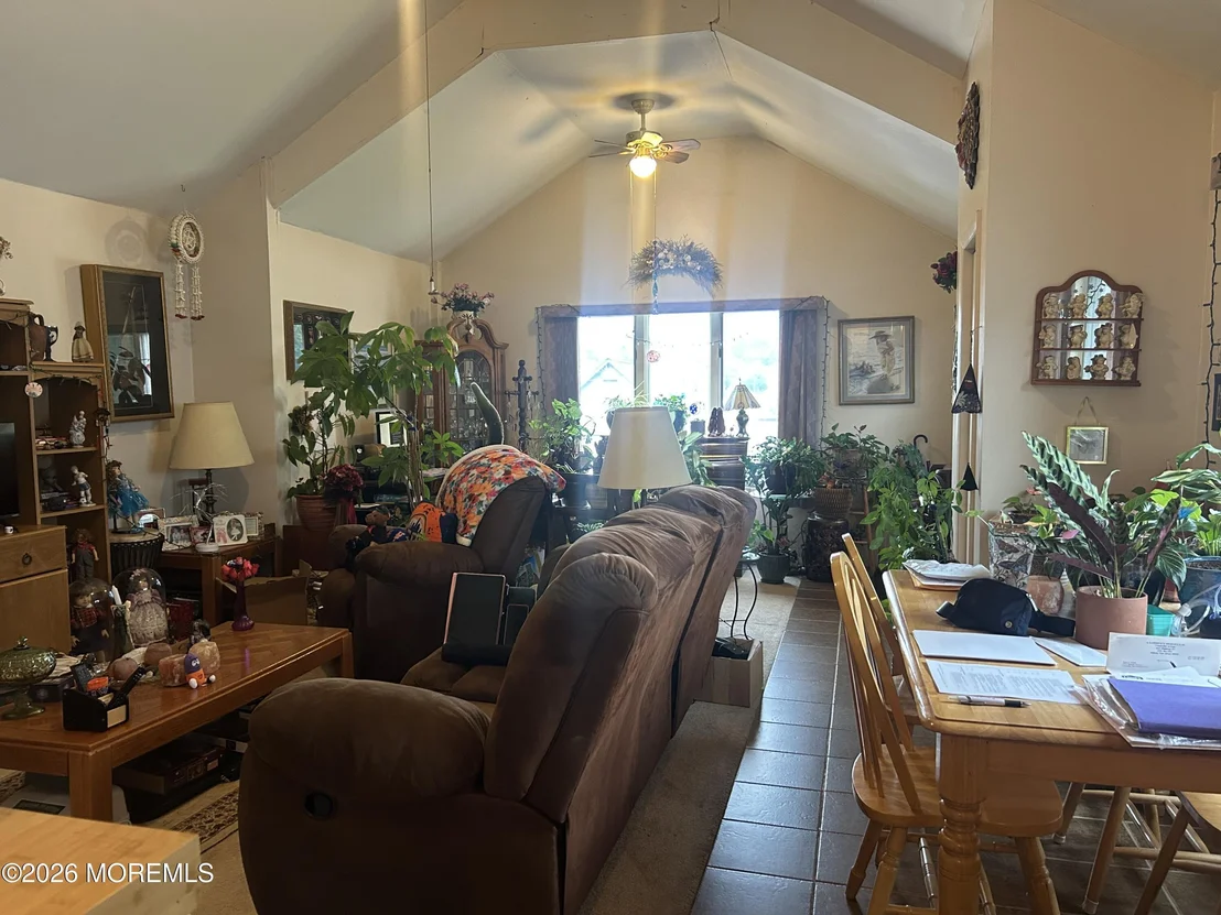Photo of 128 Chamone Avenue