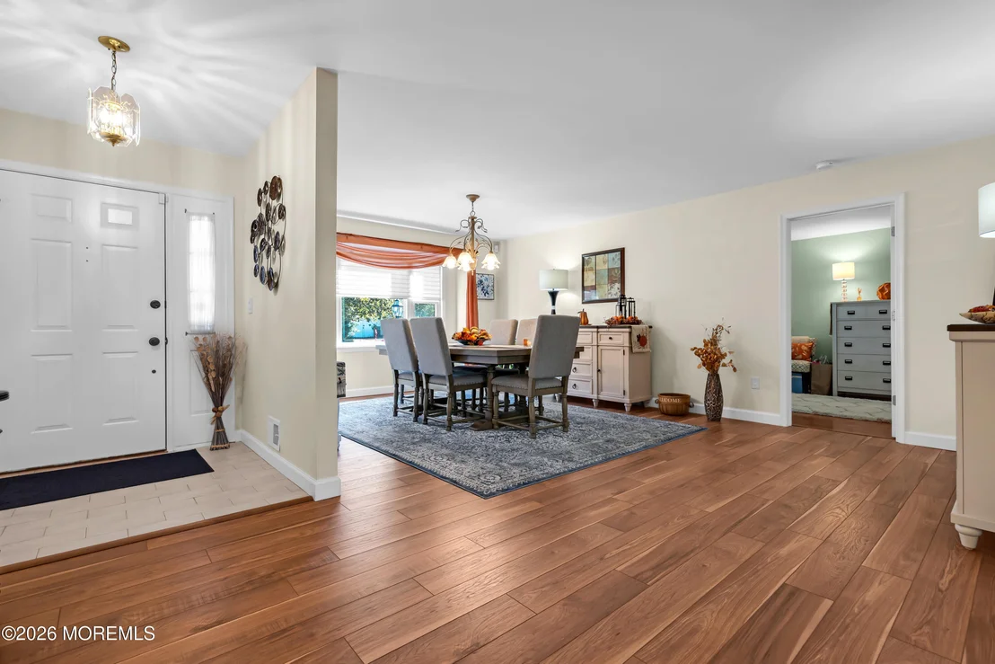 Photo of 8 Eagle Drive