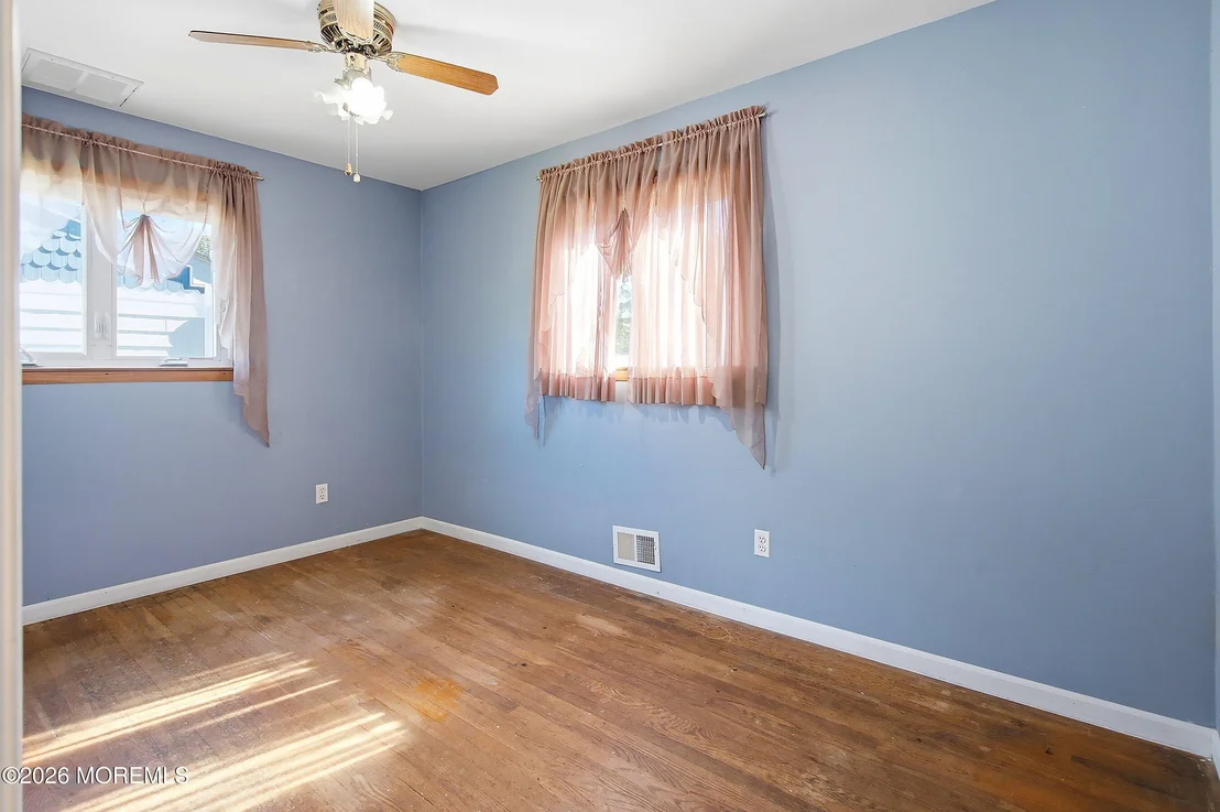 Photo of 84 Lakeland Drive
