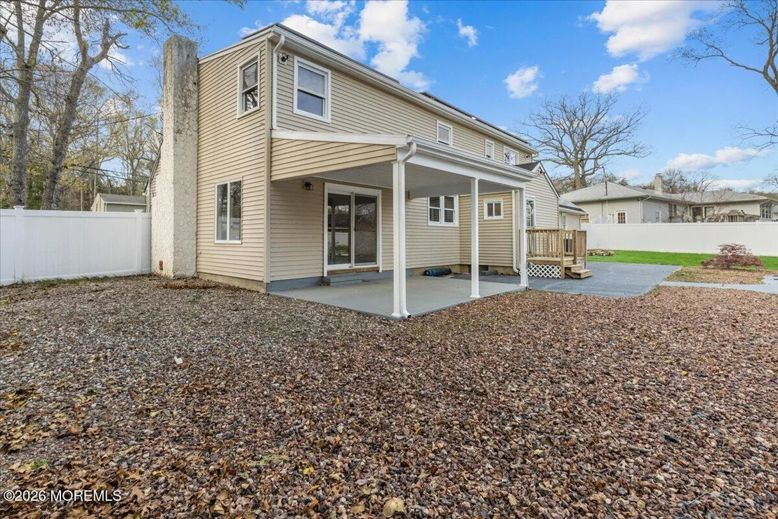 Photo of 353 Constitution Drive
