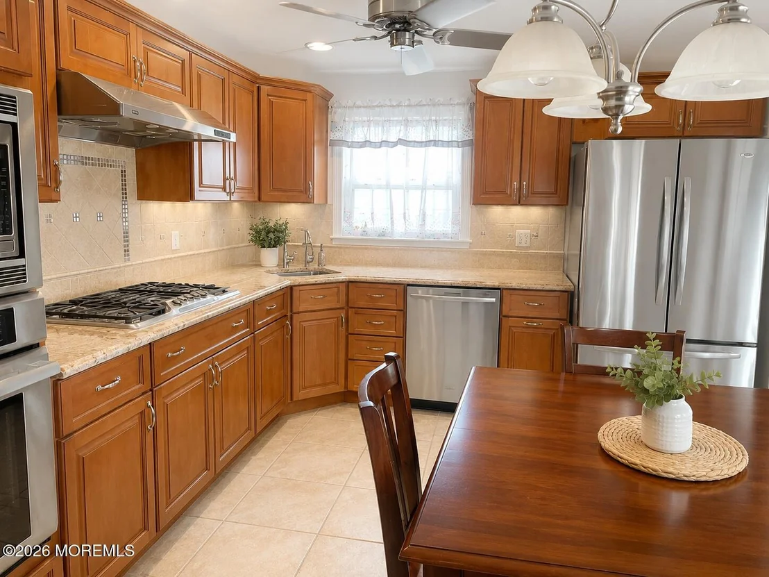 Photo of 50 Collins Avenue