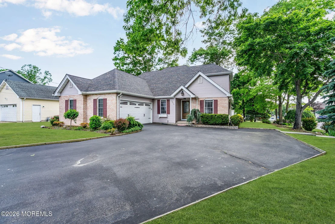 Photo of 1870 Breakers Drive