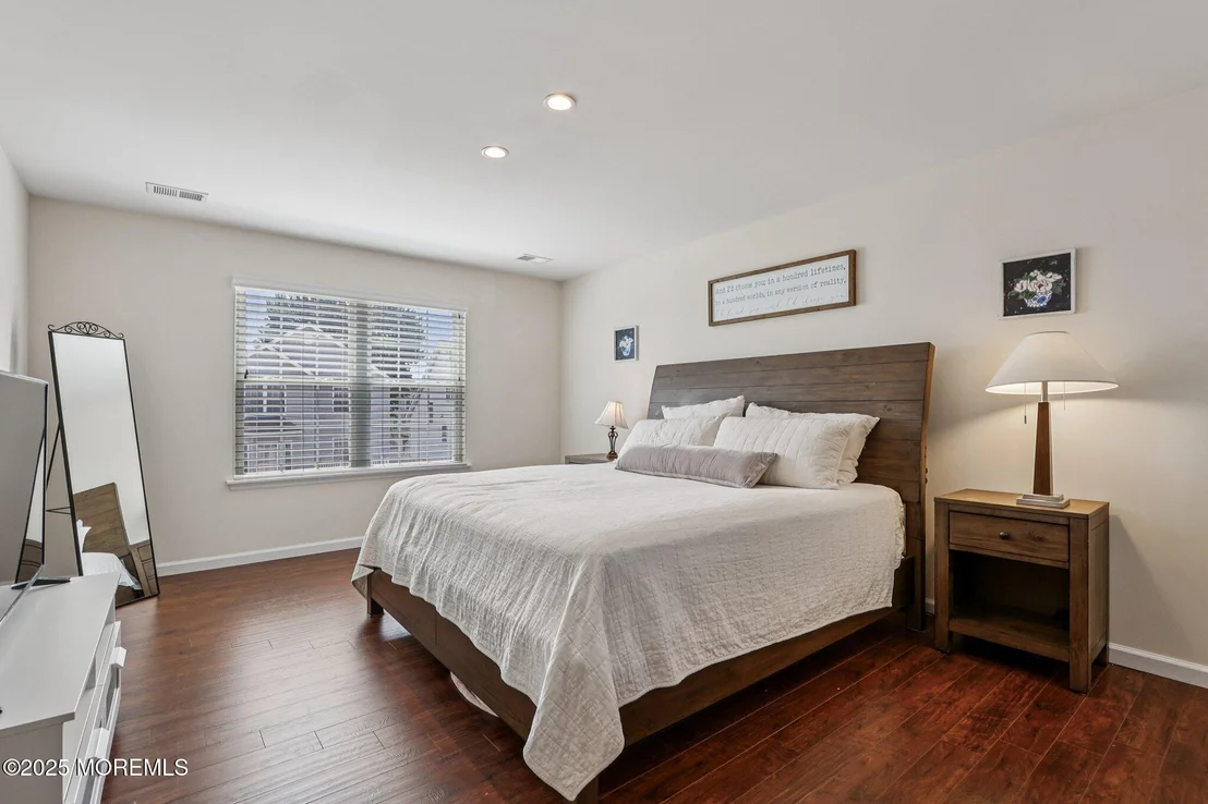 Photo of 725 Prospect Avenue