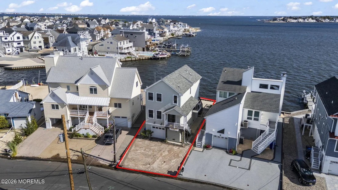 Photo of 151 Vanard Drive