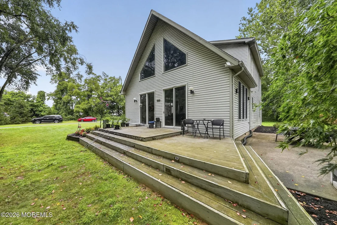 Photo of 1012 Columbus Road