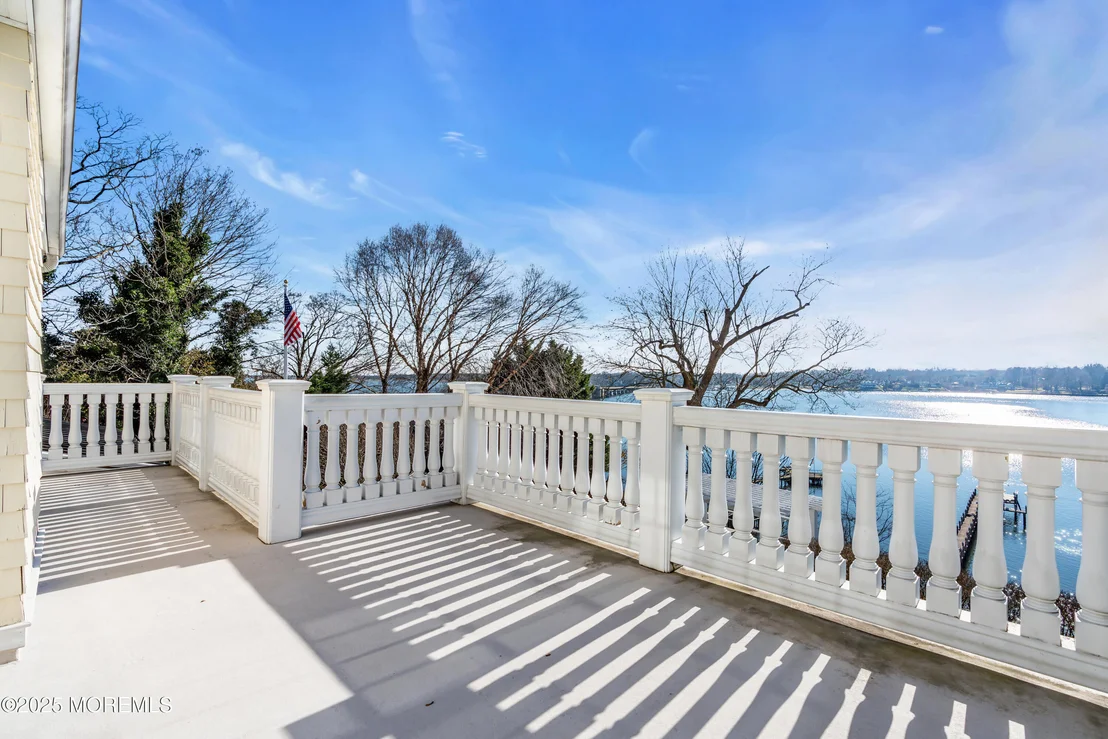 Photo of 934 Navesink River Road