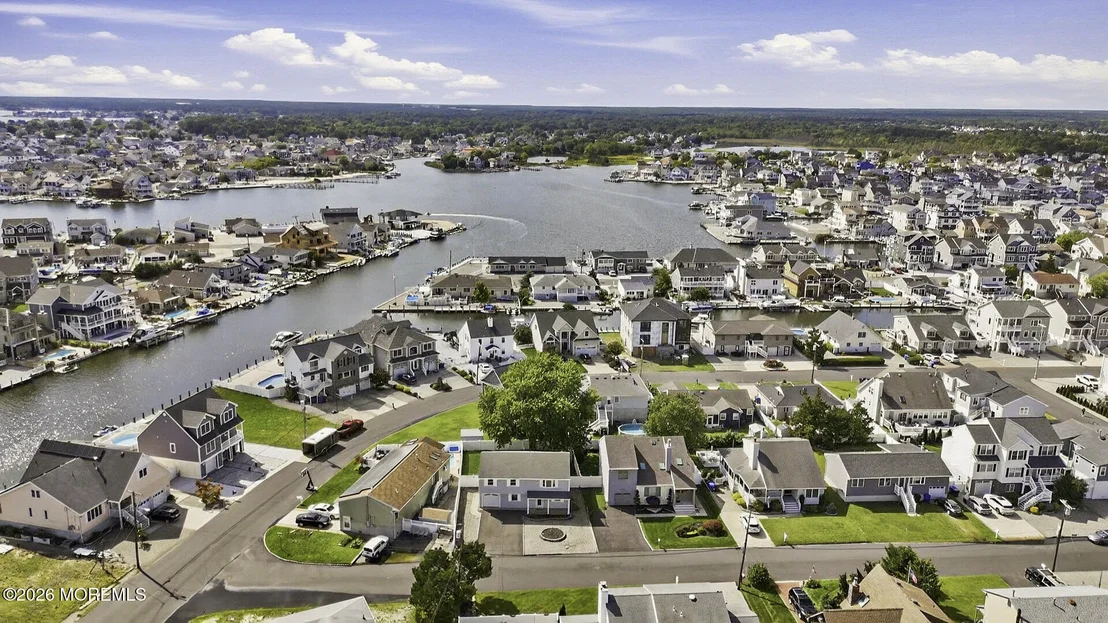 Photo of 4 Harbor View Lane