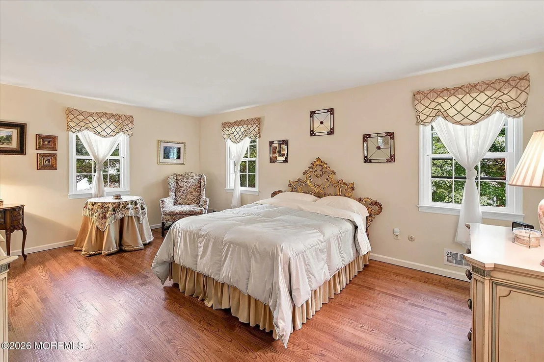 Photo of 76 Tall Timber Road