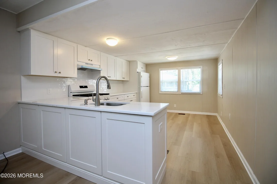 Photo of 406 Roberts Road