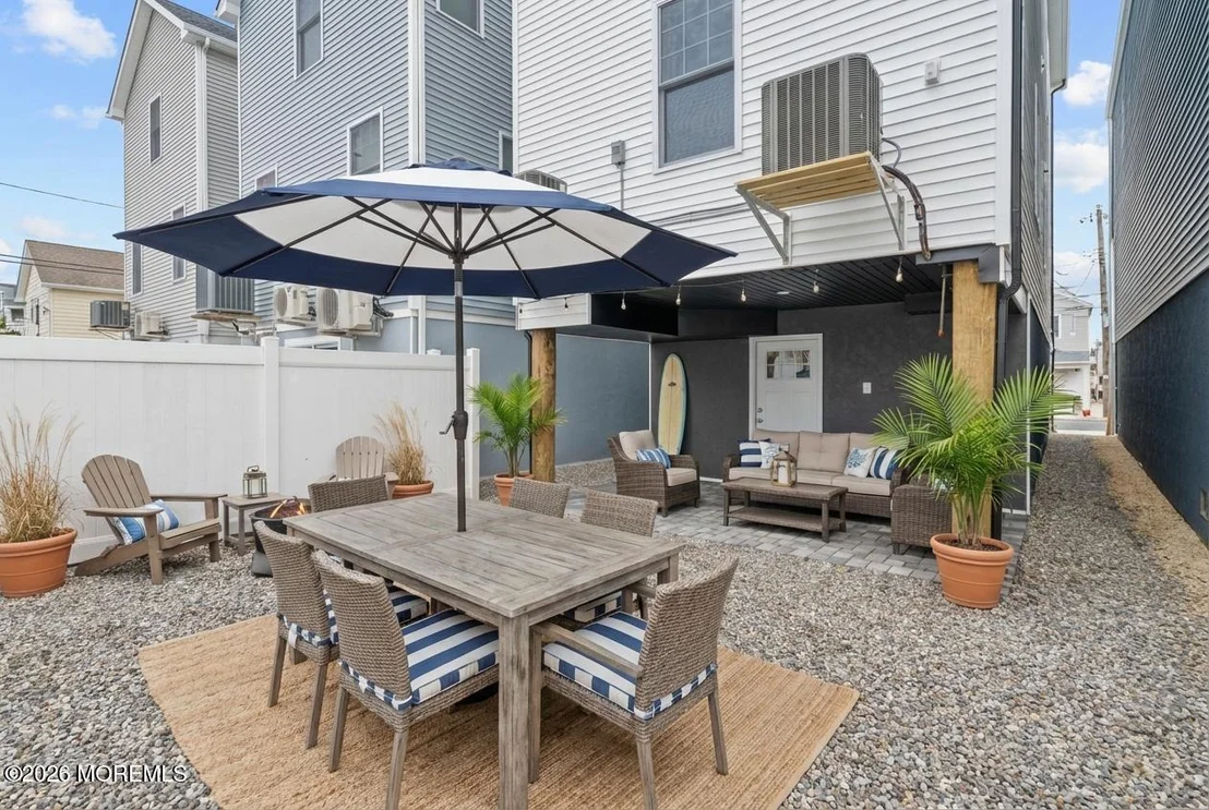 Photo of 218 Sumner Avenue