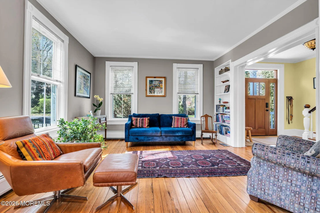 Photo of 531 Locust Point Road