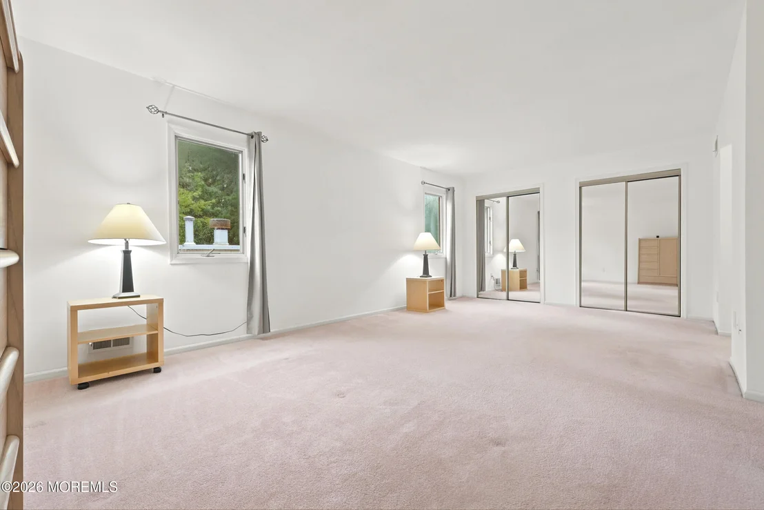 Photo of 137 Redpine Loop