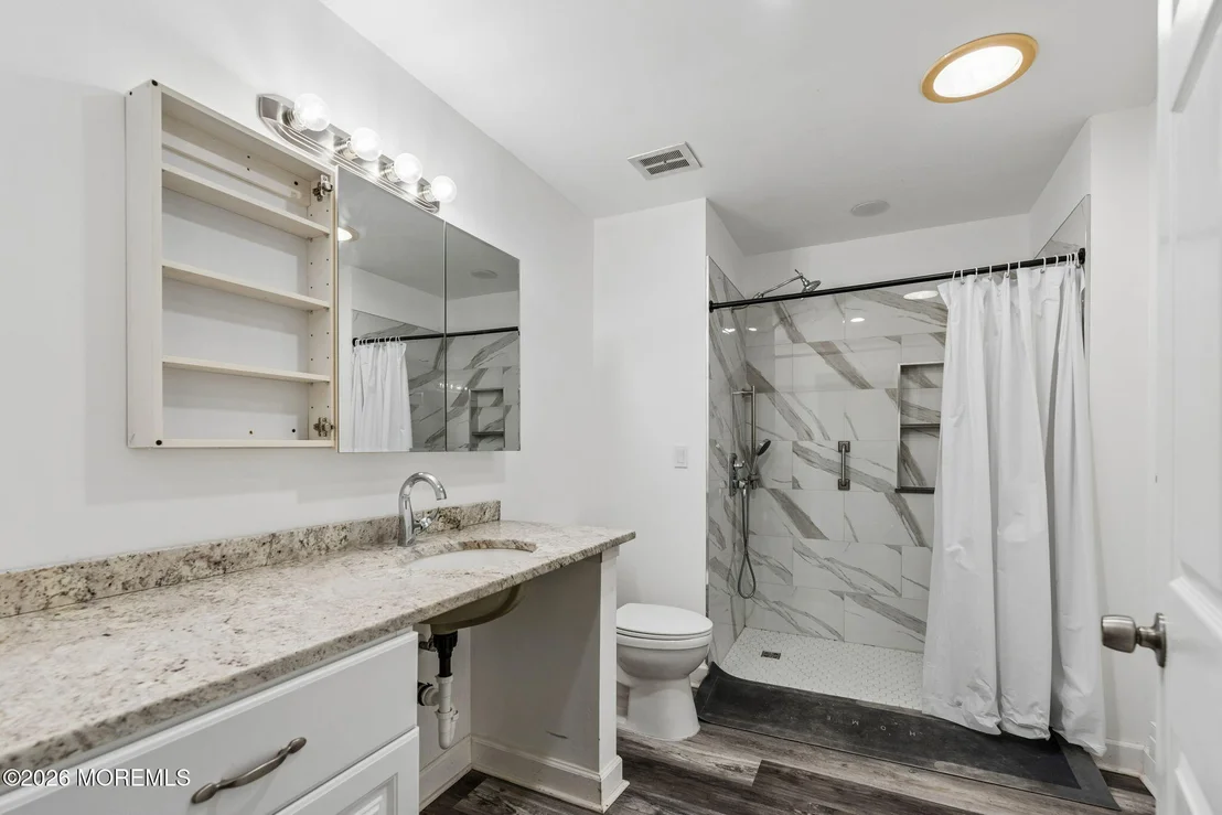 Photo of 1261A Argyll Circle