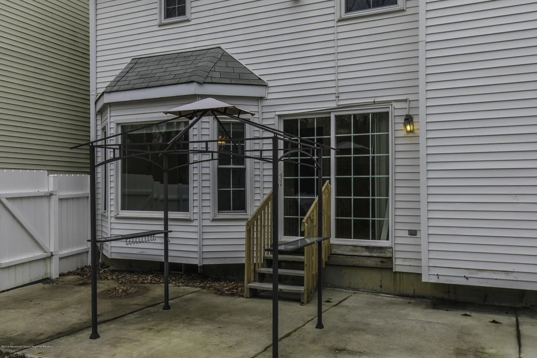 Photo of 58 Oak Knoll Drive
