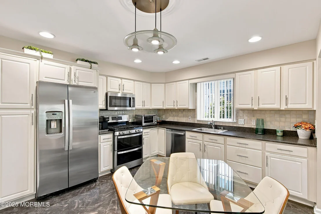 Photo of 64 Merion Lane