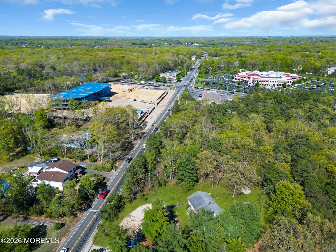 Photo of 635 Bennetts Mills Road