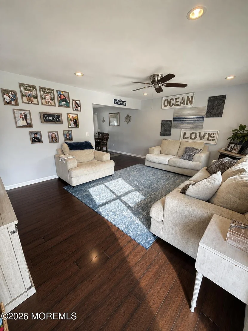 Photo of 718 Conifer Drive