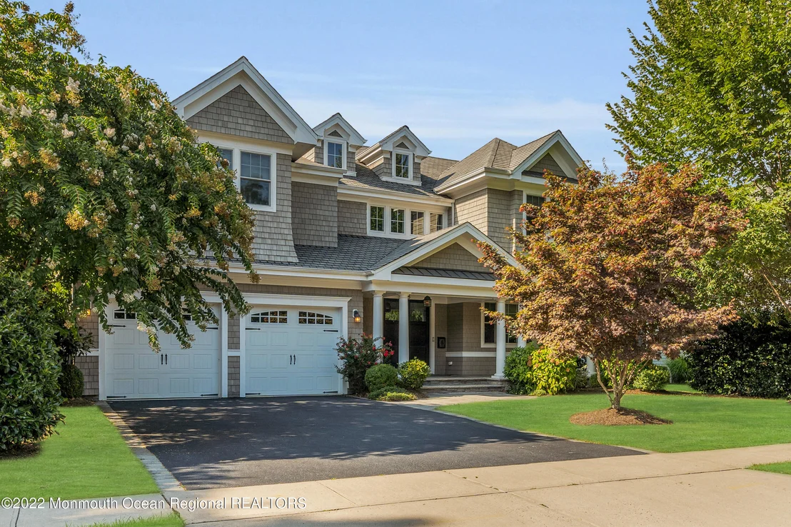 Photo of 98 Harvard Road