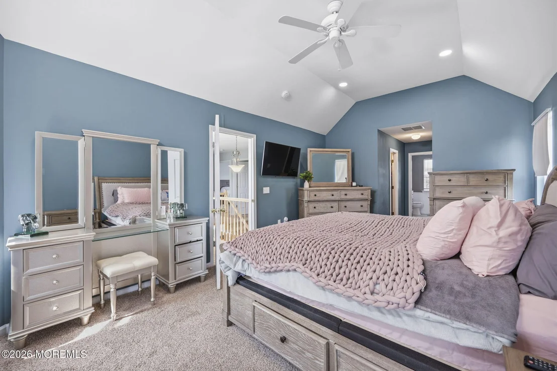 Photo of 360 River Terrace