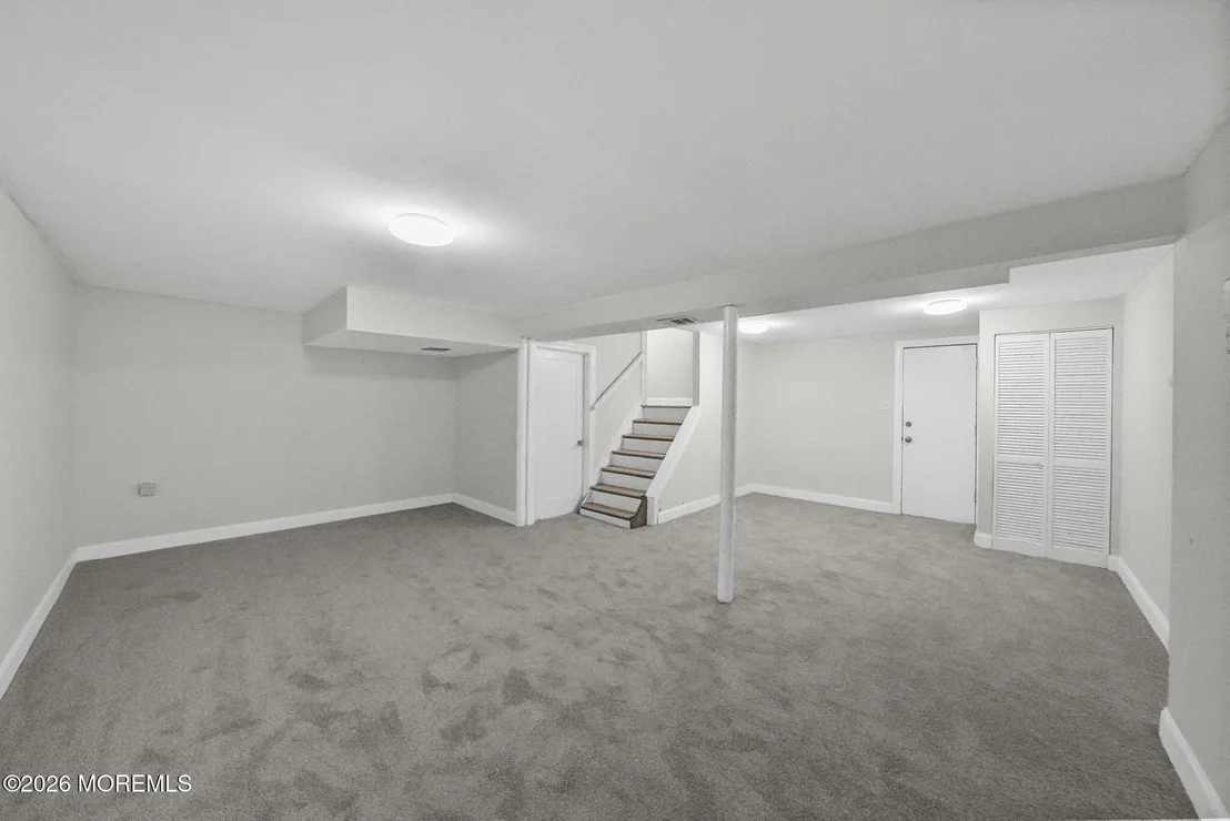 Photo of 105 Roosevelt Drive