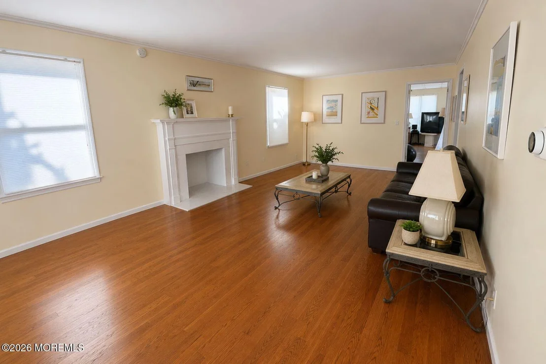 Photo of 7 Lorraine Avenue