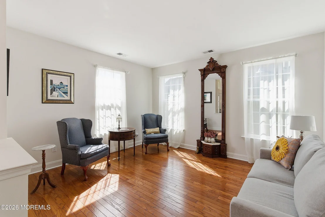Photo of 65 Mission Way