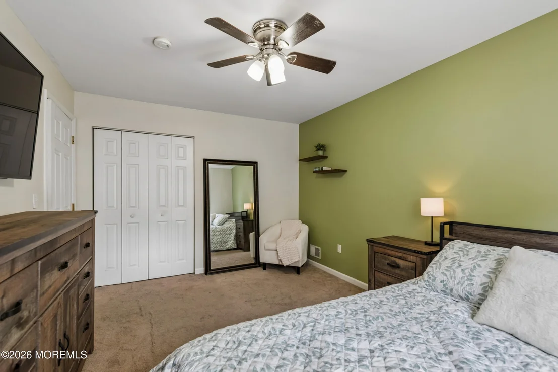Photo of 131 Bayview Drive