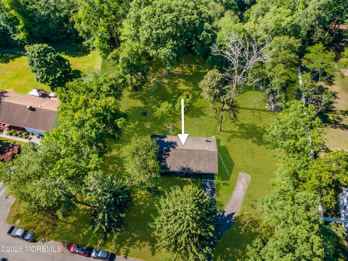 Photo of 416 Oak Tree Road