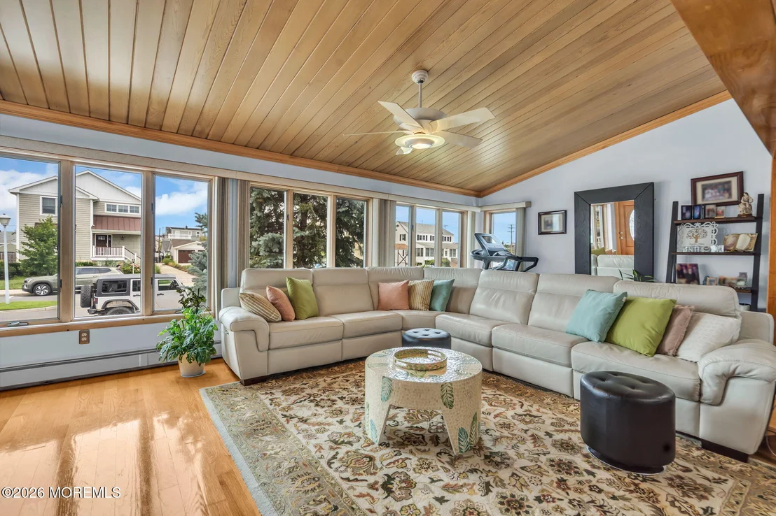 Photo of 22 Parkway