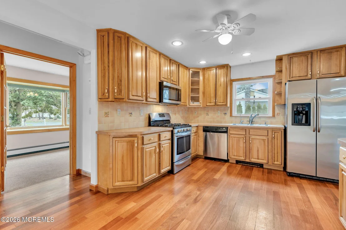 Photo of 20 Sylvan Boulevard