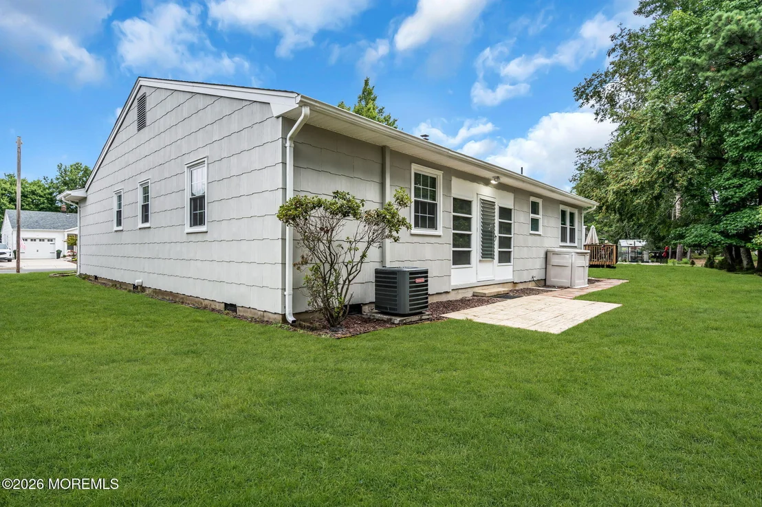 Photo of 52 Castleton Drive