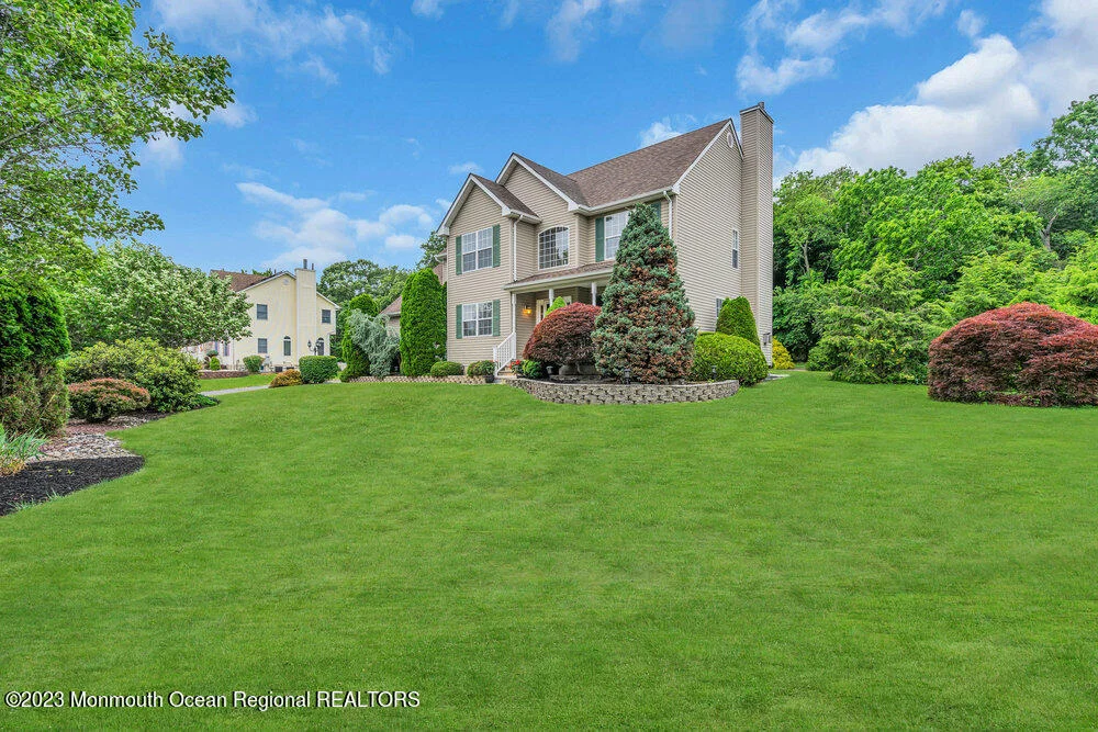 Photo of 296 White Road