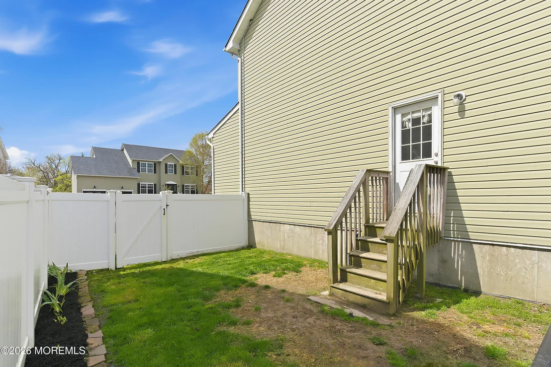 Photo of 44 Bridle Path