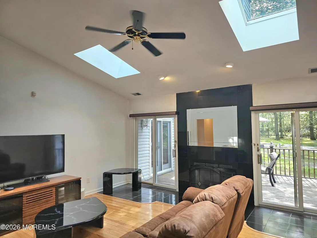 Photo of 655 Laurel Avenue