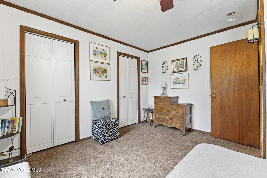 Photo of 164 W 3rd Street