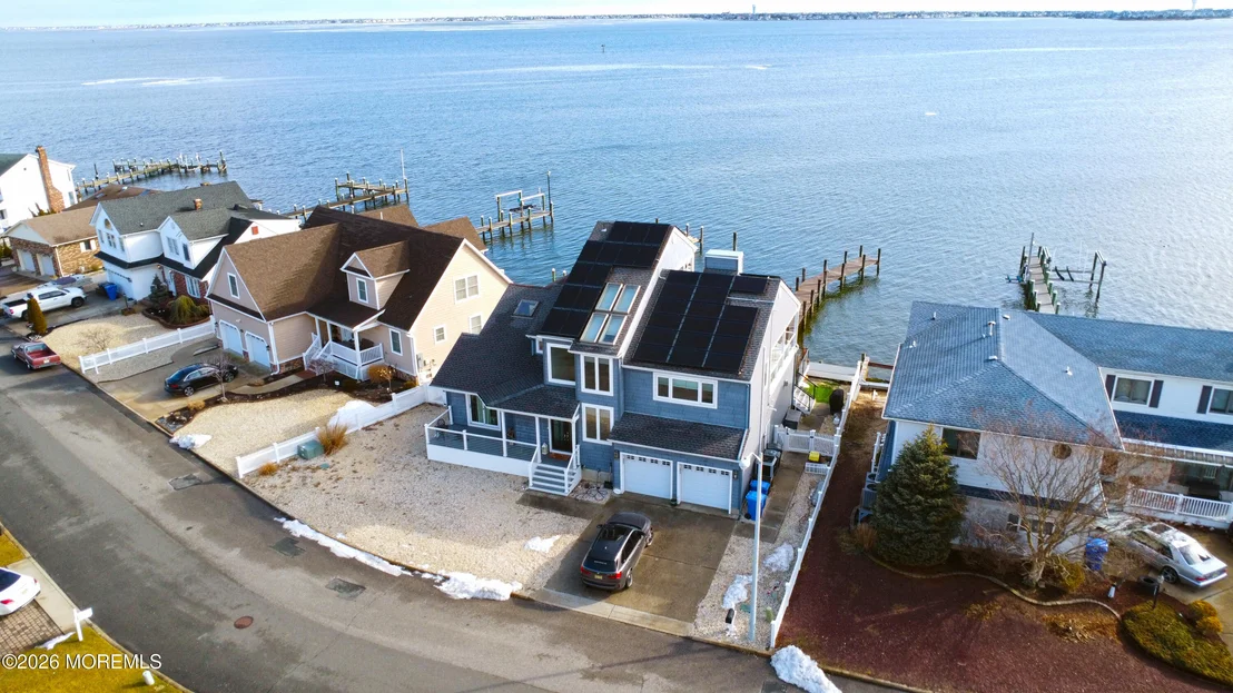 Photo of 3313 Long Point Drive