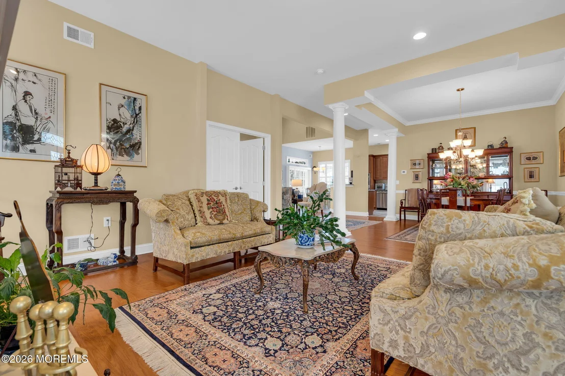 Photo of 163 Bayville Way
