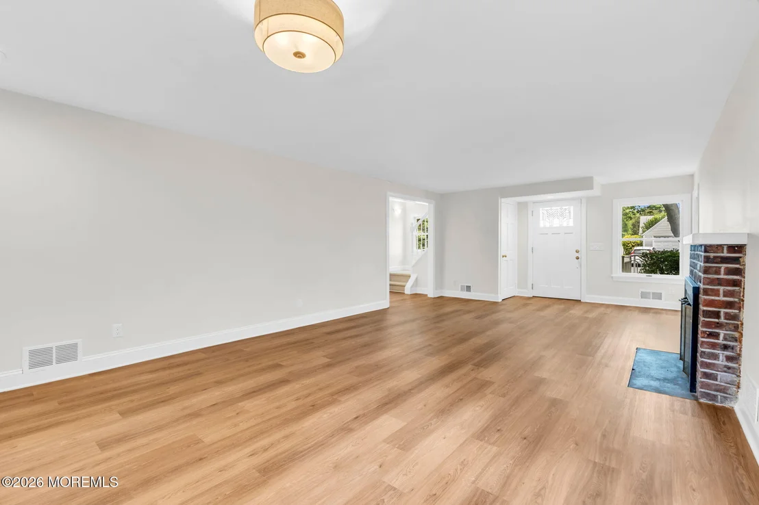 Photo of 543 Harris Avenue
