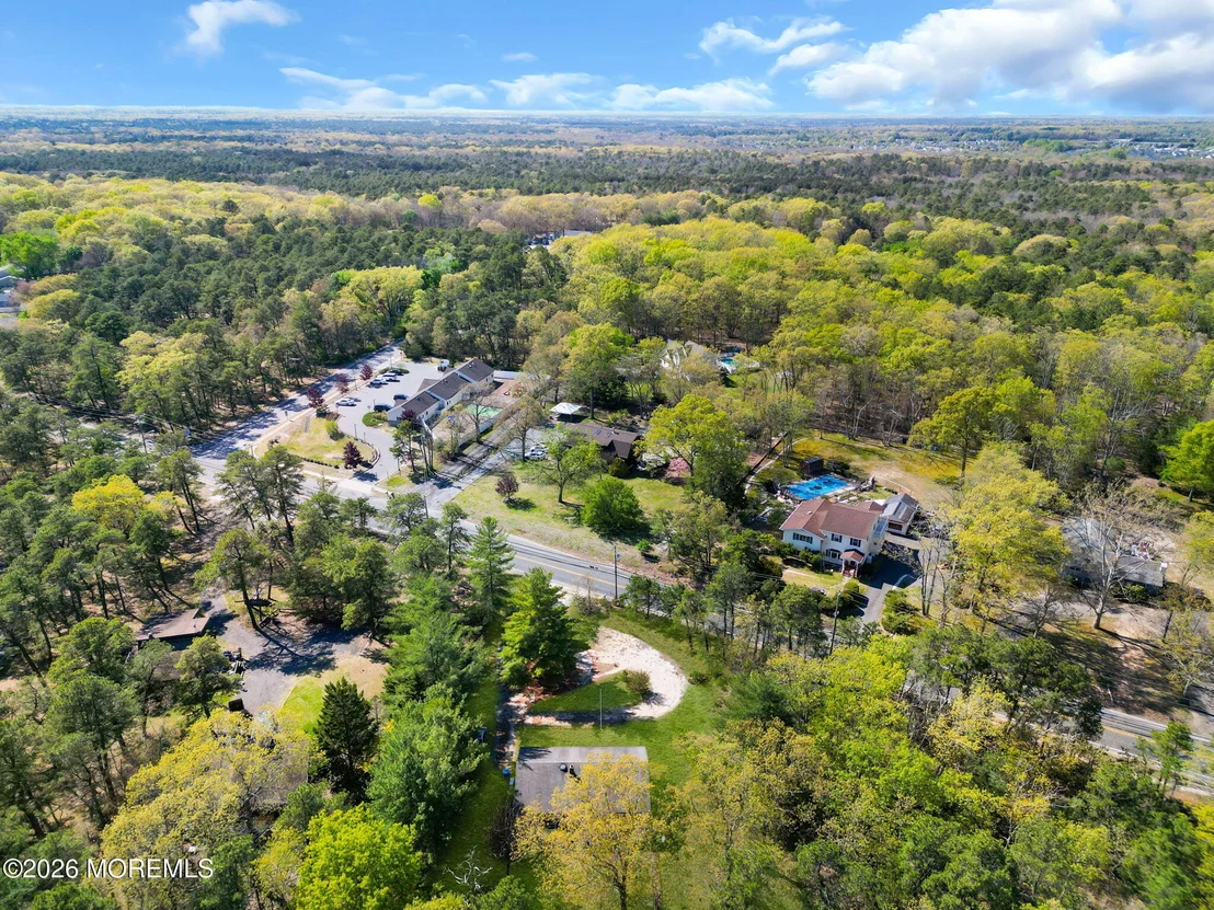 Photo of 635 Bennetts Mills Road