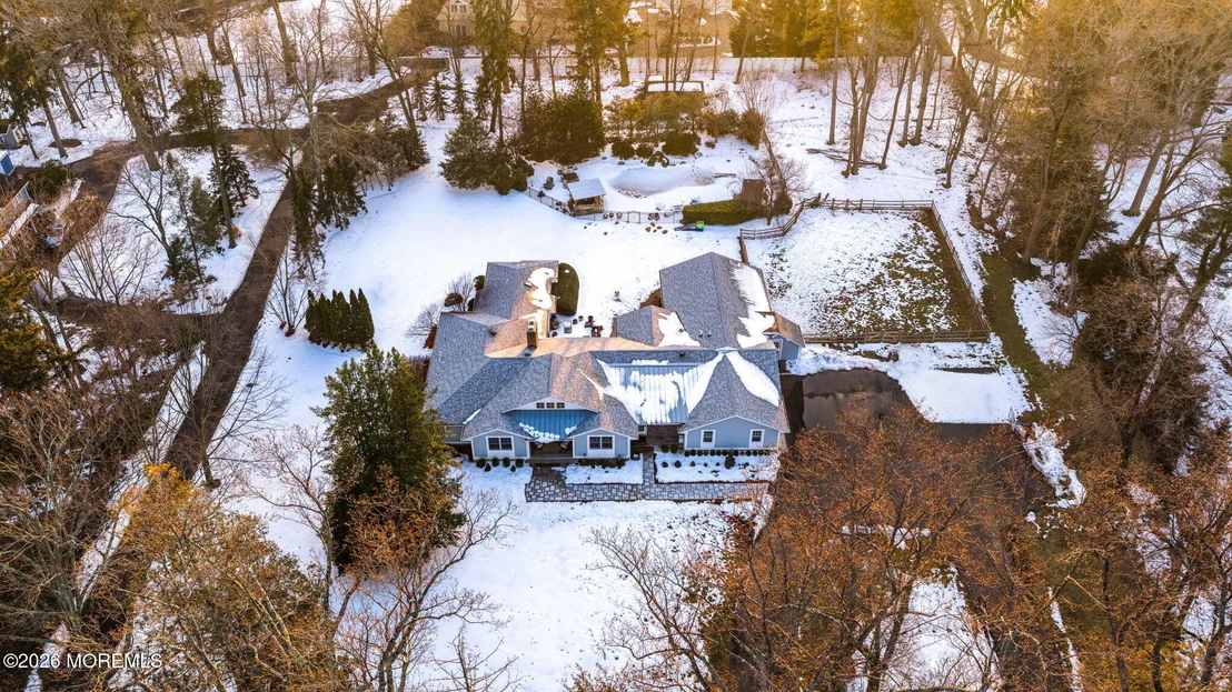 Photo of 2 Tulip Tree Lane