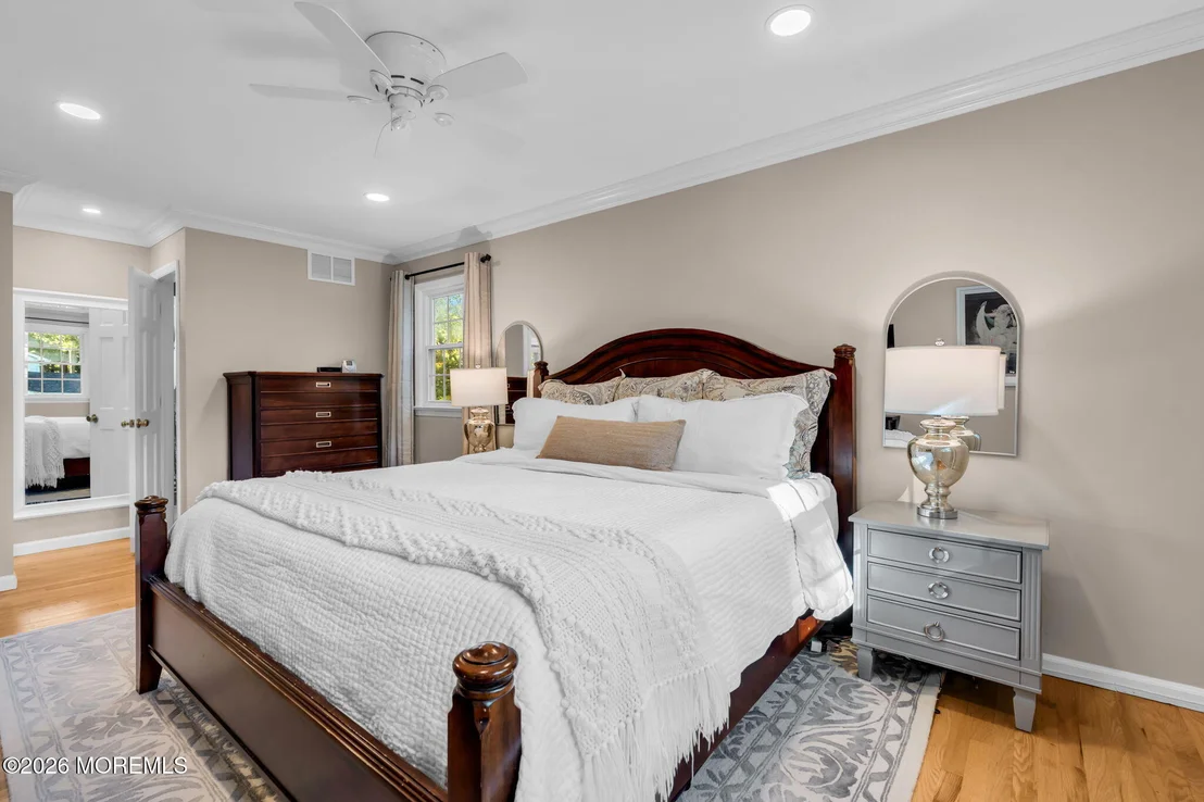 Photo of 17 Horicon Drive