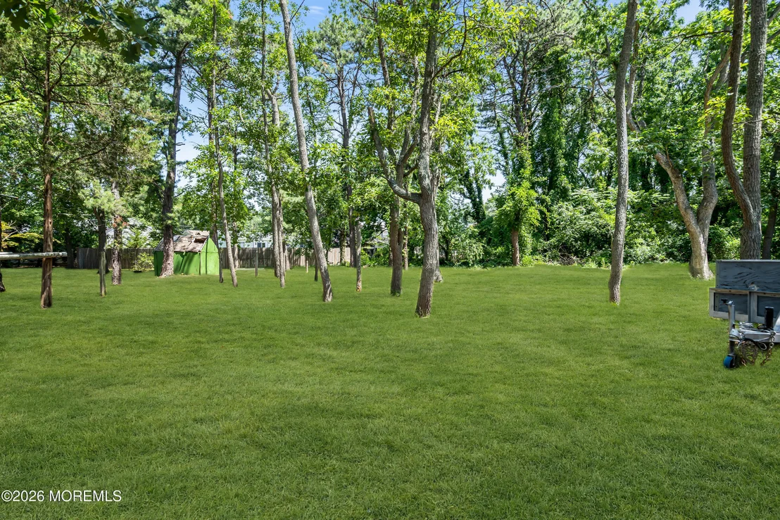 Photo of 416 Macarthur Drive