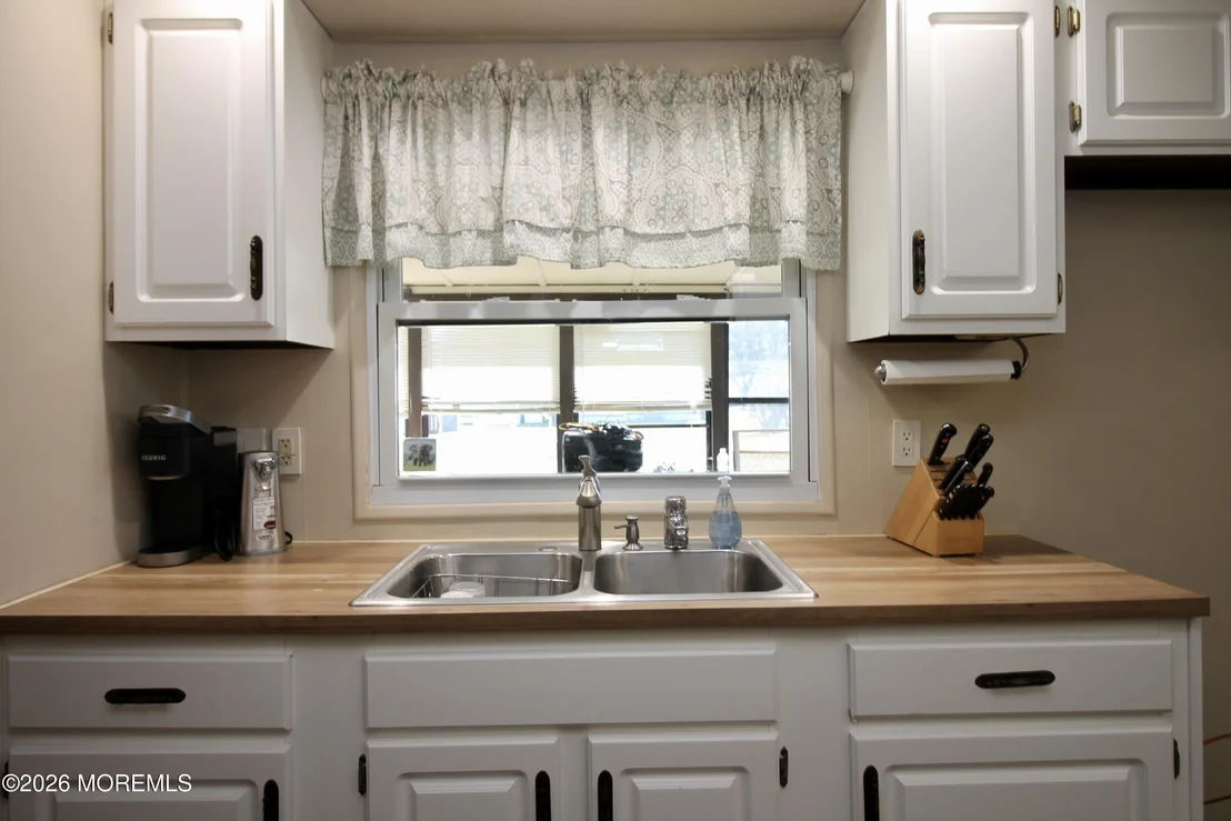 Photo of 606 Jerome Place